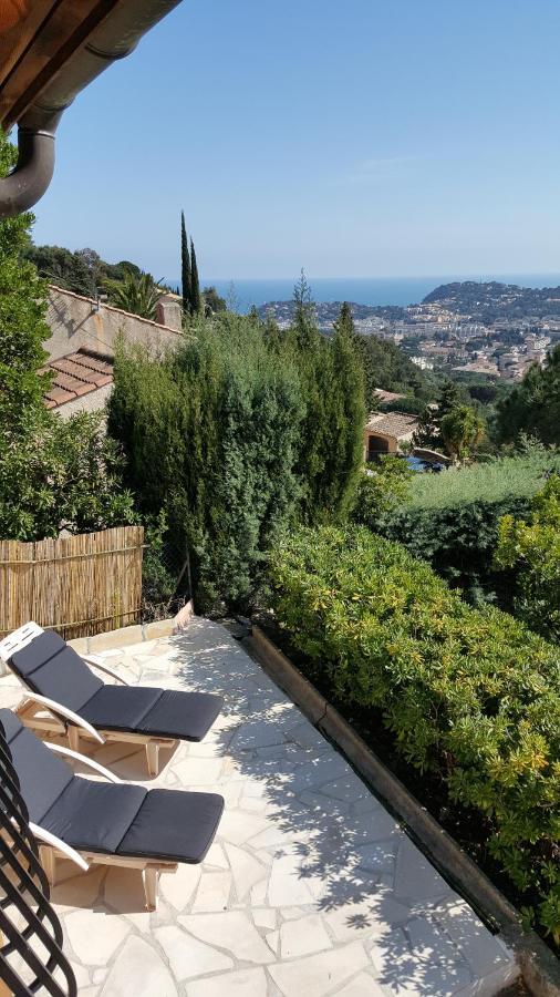 Appartement Rez De Jardin Dans Villa Vue Mer Cavalaire-sur-Mer Luaran gambar